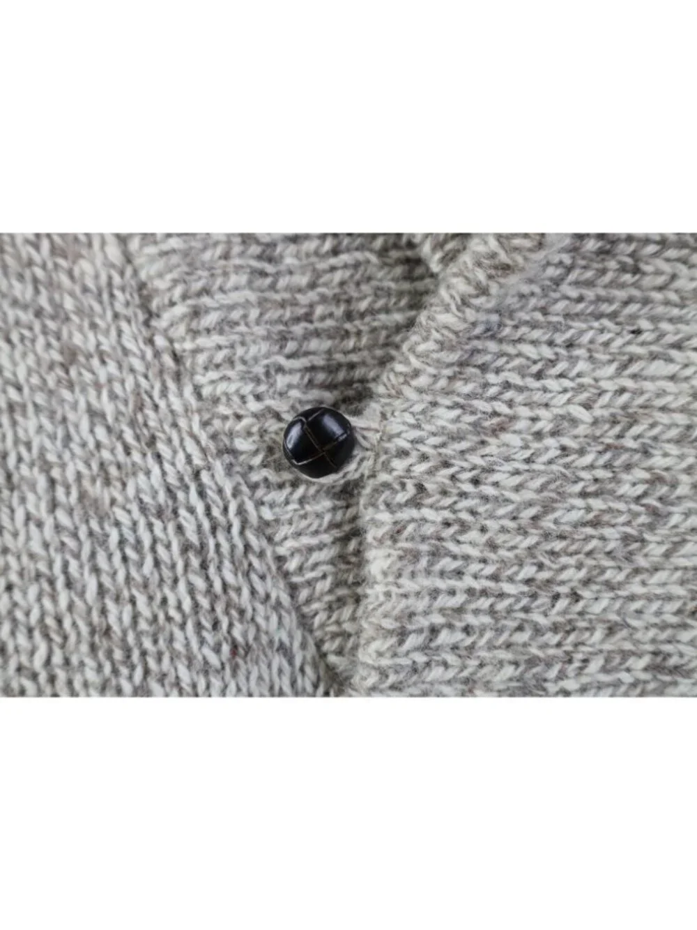 Vintage 70s LL Bean Mens Medium Blank Wool Blend Knit Shawl Sweater Beige USA